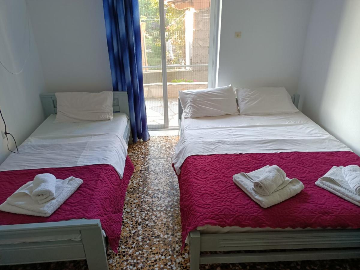 Anna Apartment